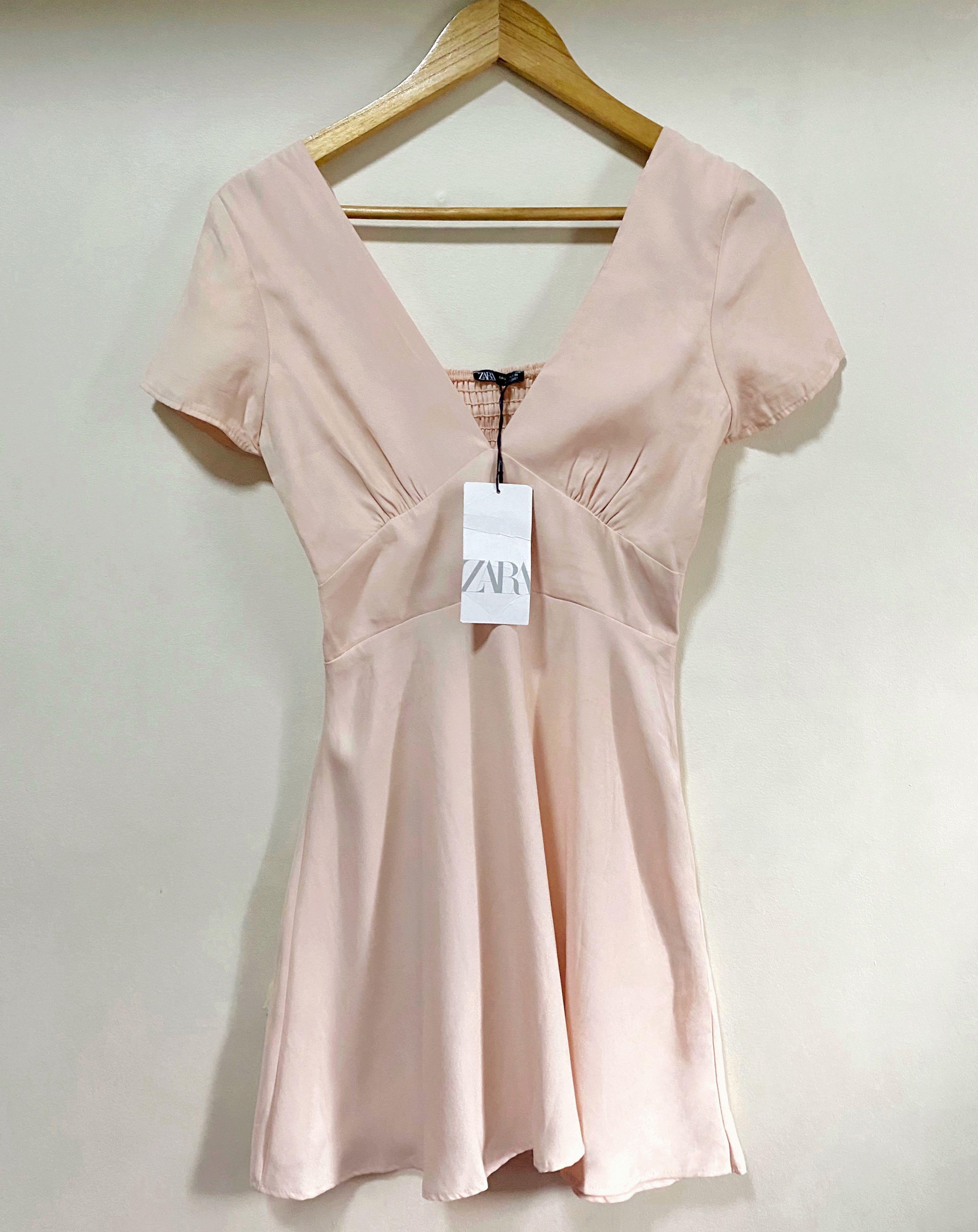 zara peach dress
