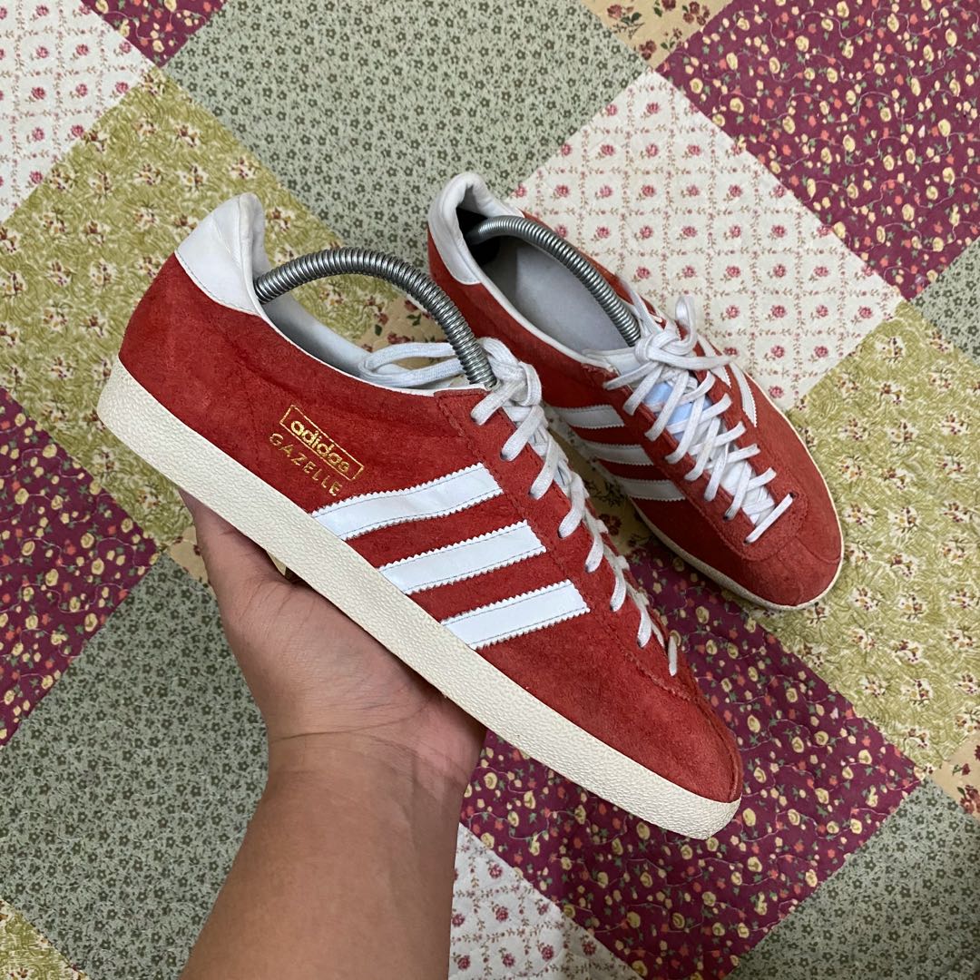 kasut adidas gazelle