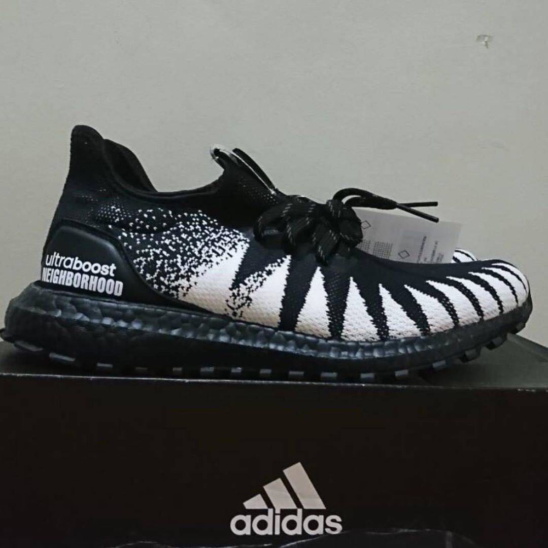 Adidas ultra boost x neighborhood, Fesyen Pria, Sepatu , Sneakers di  Carousell