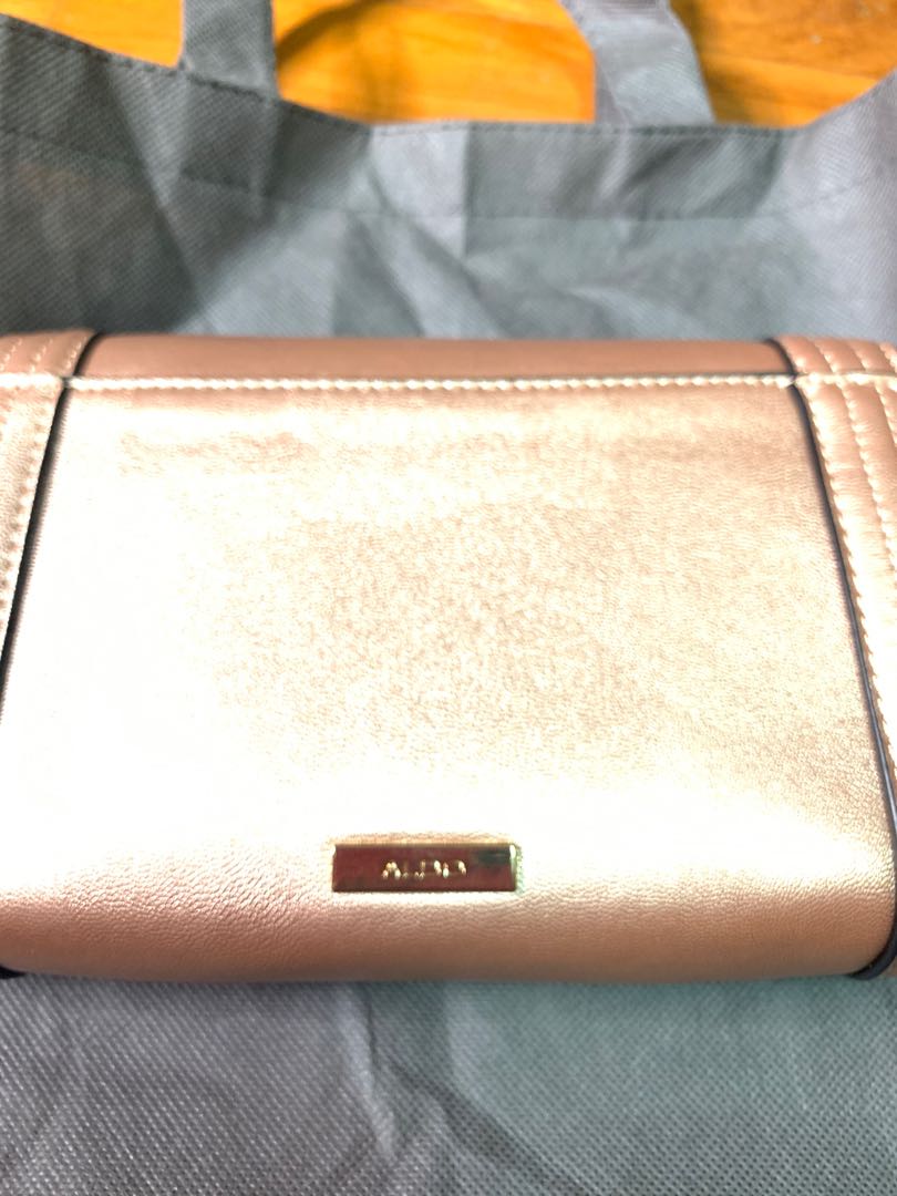 Aldo rose gold best sale clutch