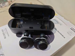 Audio Technica 真無線耳機

ATH-CKR7TW

 黑色 (有明顯使用痕跡)