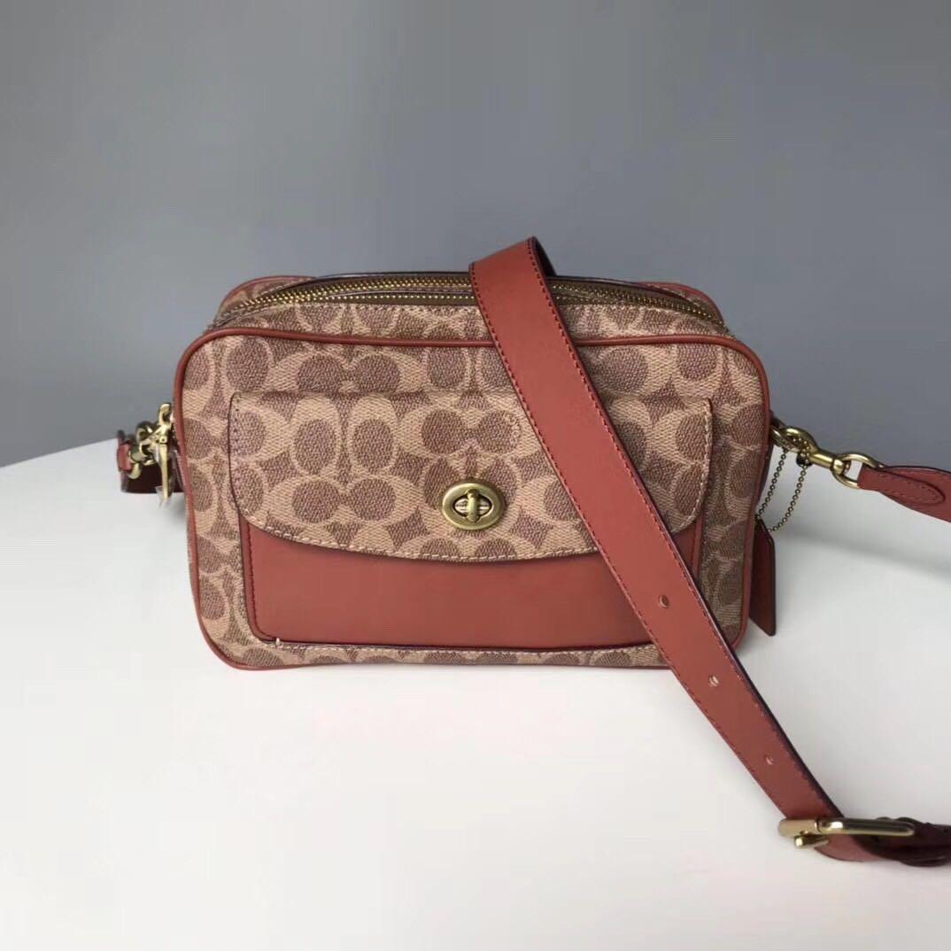 Authentic Coach Cassie Camera Bag 640, Women's Fashion, Bags & Wallets