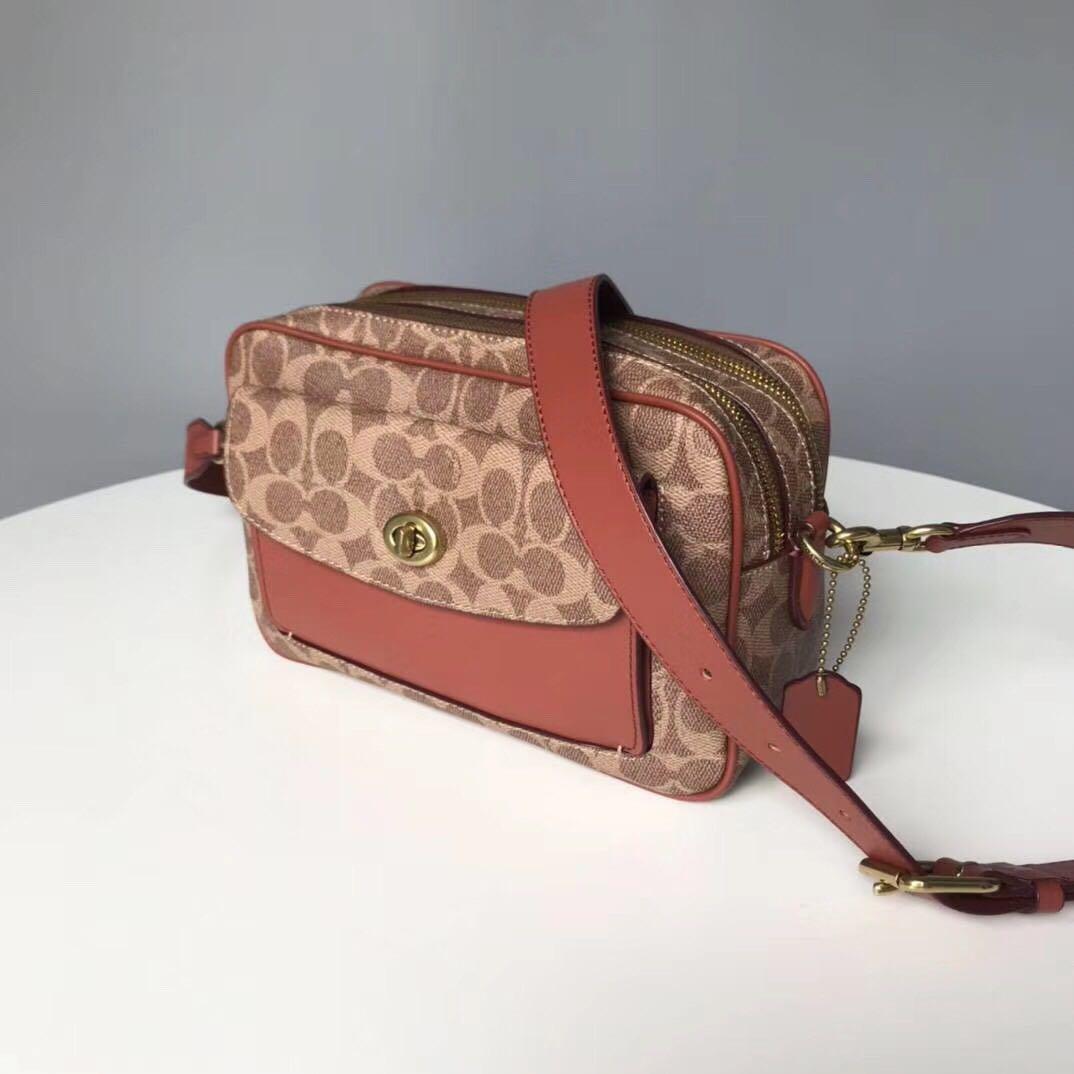 Authentic Coach Cassie Camera Bag 640, Women's Fashion, Bags & Wallets