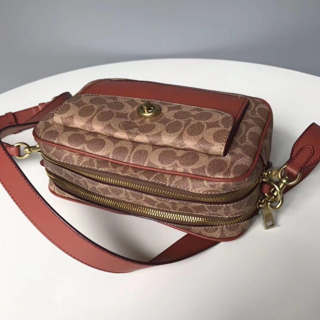 Authentic Coach Cassie Camera Bag 640, Women's Fashion, Bags & Wallets