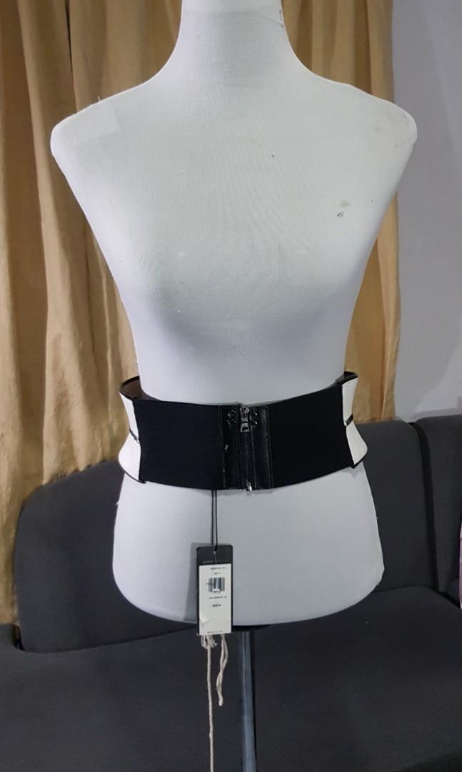 bnwt bcbgmaxazria wide corset belt