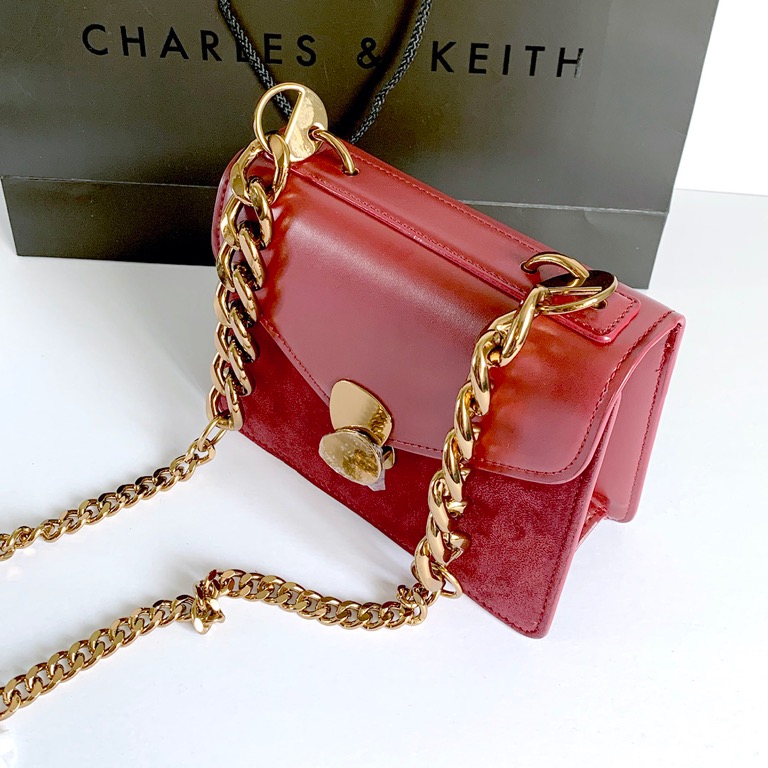 Charles and keith hotsell red sling bag