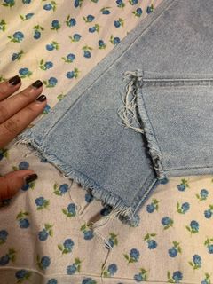 (Category: ) located in . Submitted by b4bydoll (Listing ID 1039858240, Image 1). Description: .
