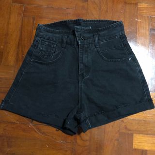 (Category: ) located in . Submitted by july. (Listing ID 1039774640, Image 1). Description: .