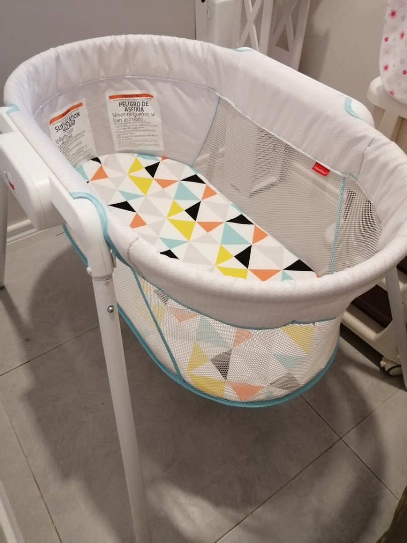 used twin halo bassinest