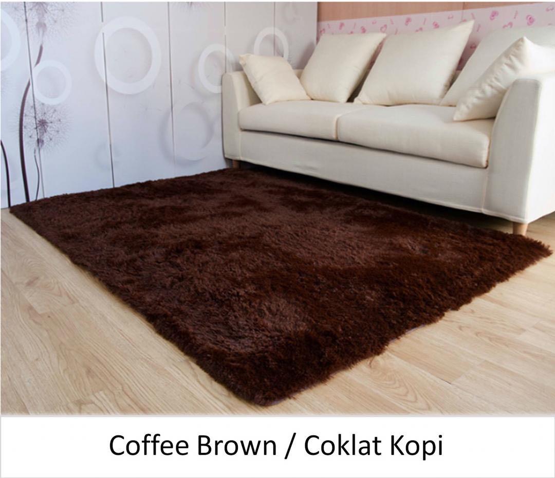 Fluffy Carpet Karpet Bulu Size L Home Furniture Home Decor On Carousell