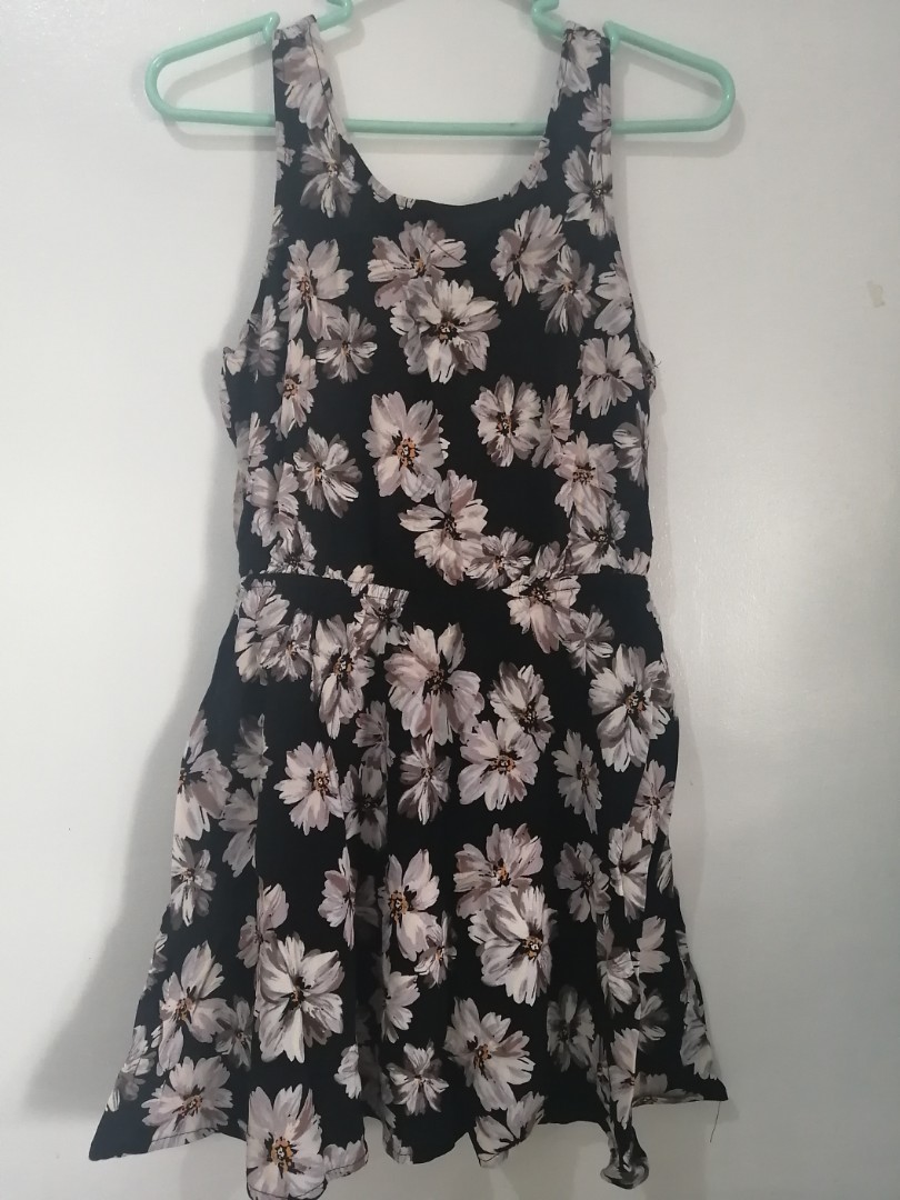 Forever 21 Floral Dress Women S Fashion Clothes Dresses Skirts On Carousell