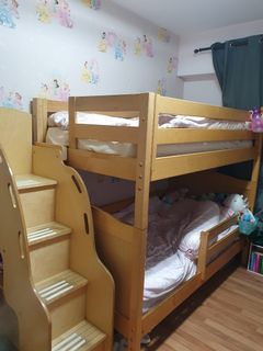 (Category: ) located in . Submitted by nutzzzme (Listing ID 1039811476, Image 1). Description: .