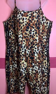 (Category: ) located in . Submitted by elas_closet_declutter (Listing ID 1039808334, Image 1). Description: .