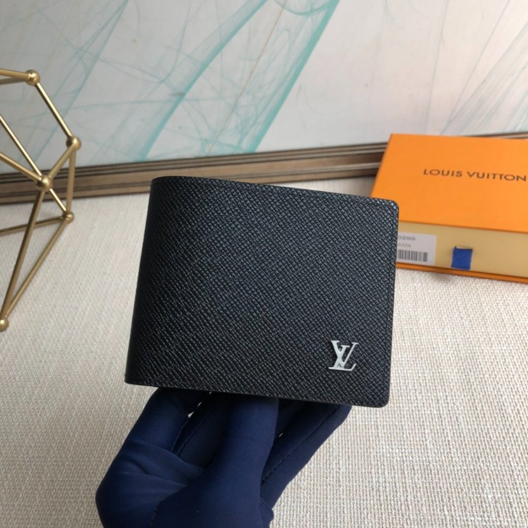 Louis Vuitton Galaxy Multiple Wallet, Men's Fashion, Watches & Accessories,  Wallets & Card Holders on Carousell