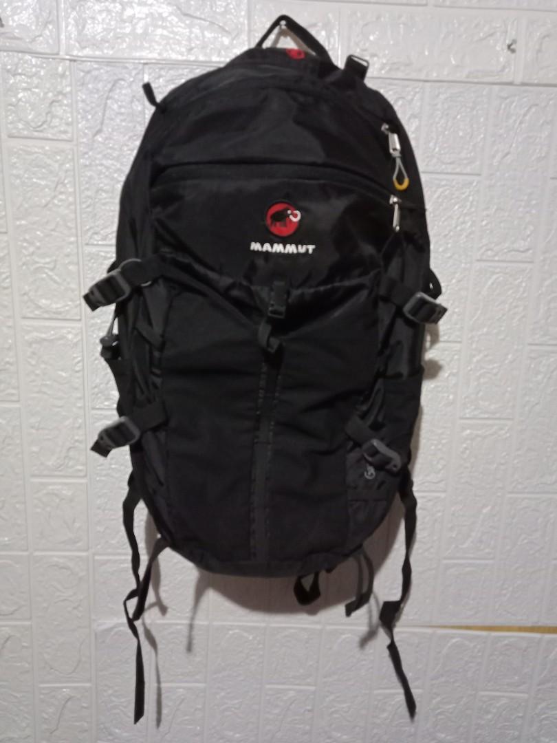Mammut outdoor backpack 30liters