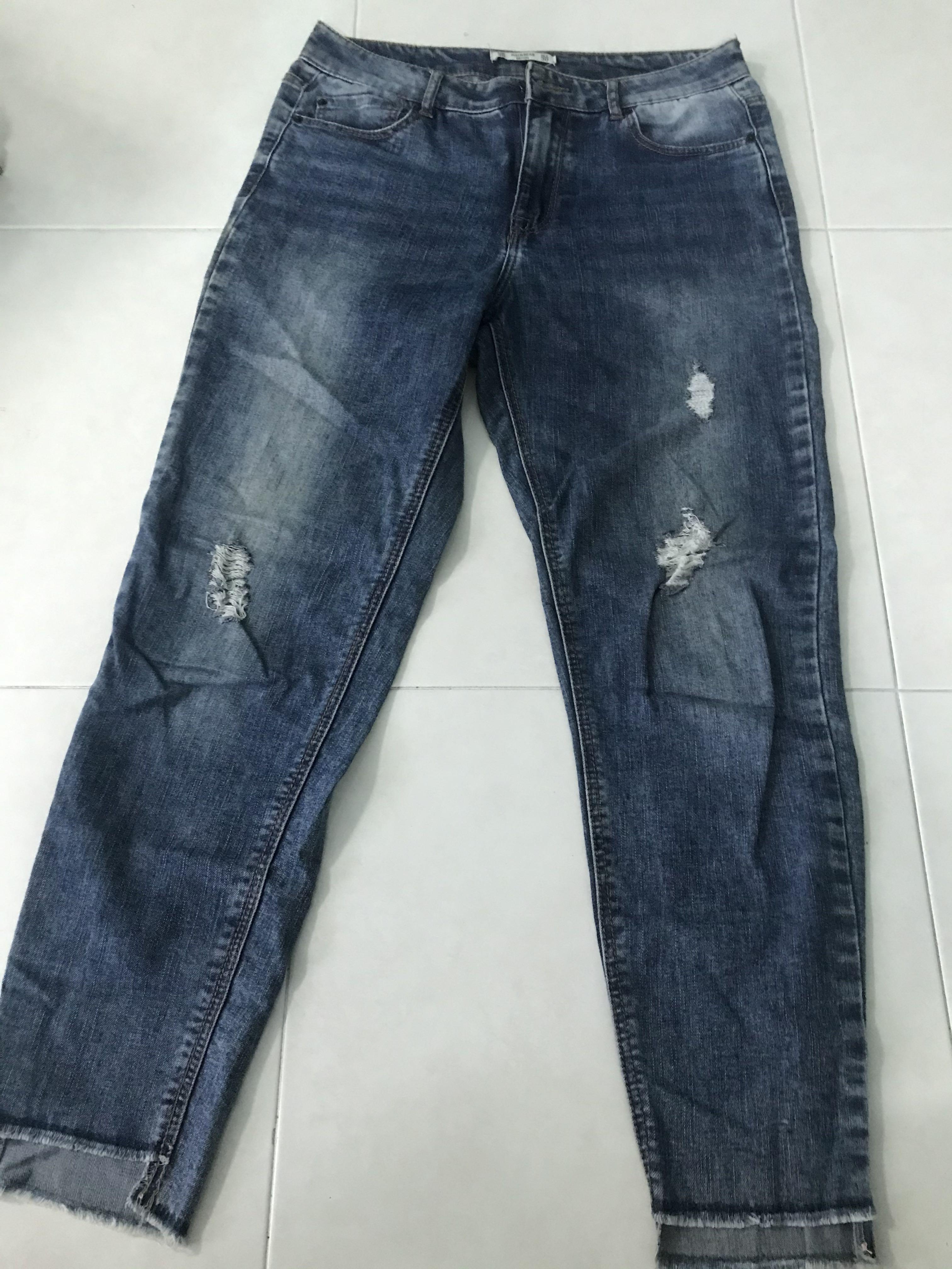 moving button on jeans
