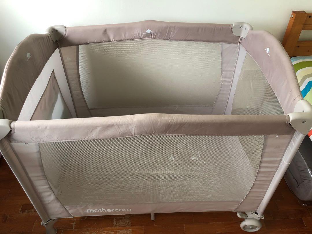 Mother shop care playpen