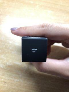 NARS Mona 僅在手上試色