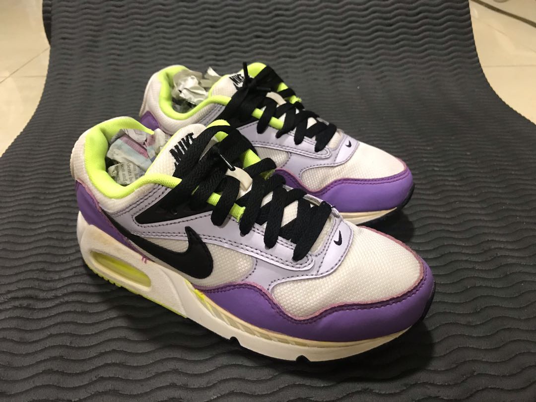 nike white purple