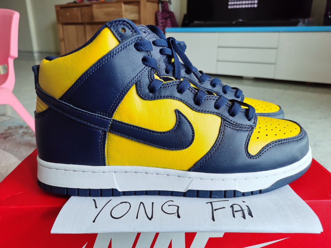 nike dunk michigan high