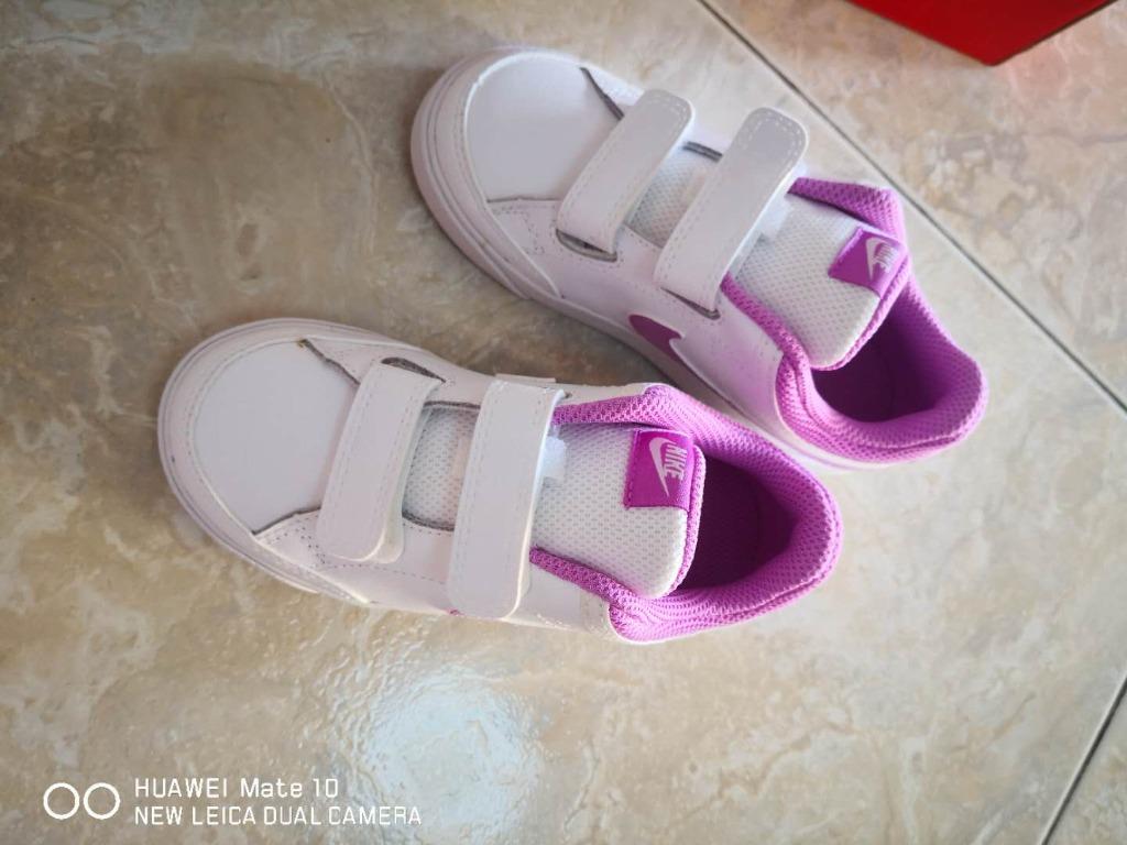 9c nike slides