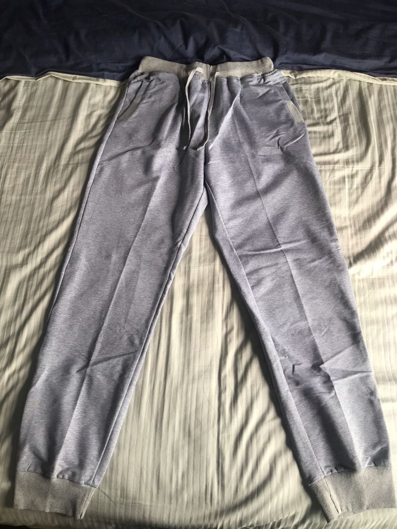 Normal sweatpants, Men's Fashion, Bottoms, Joggers on Carousell