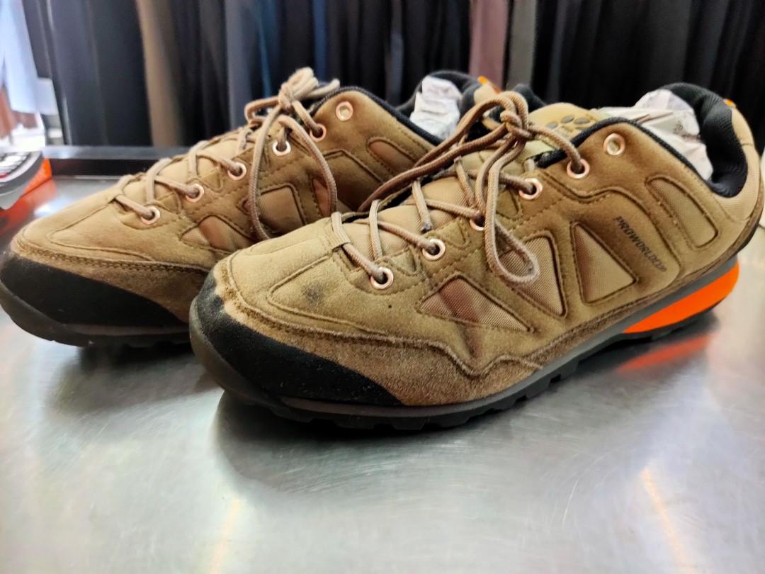 Pro world cup shoes top