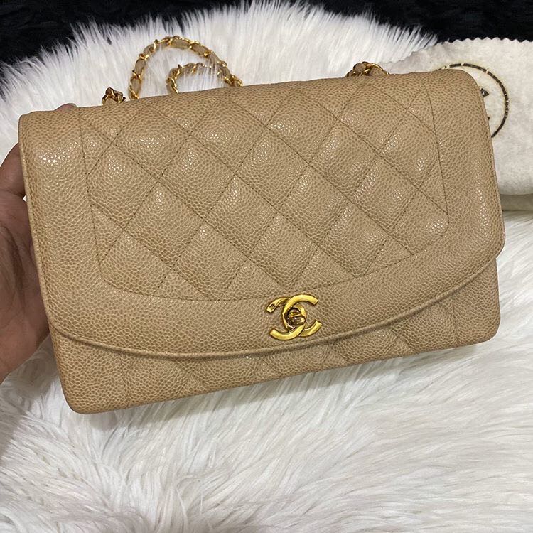 RARE! Chanel Diana Beige Caviar Ghw, Luxury, Bags & Wallets on Carousell