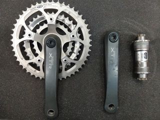 （分類：）位於 。 由 nipkai612 提交（商品編號 1039696982，圖片 1）。簡介： 。