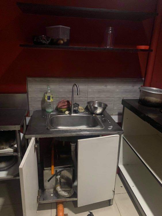 Stainless Kitchen Sink Tv Home Appliances Kitchen Appliances Other Kitchen Appliances On Carousell