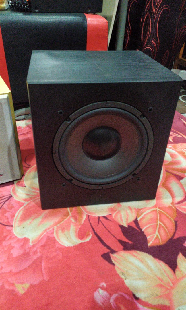 Polk audio subwoofer best sale psw202