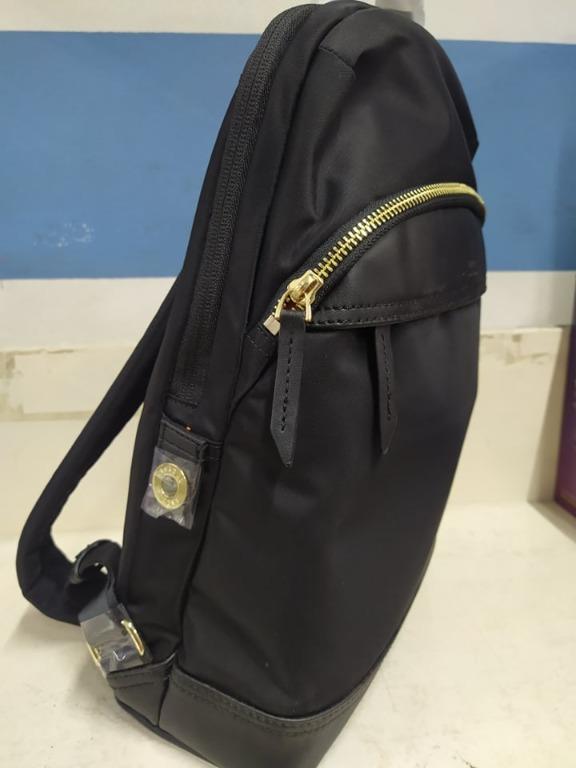 Targus newport mini backpack sale