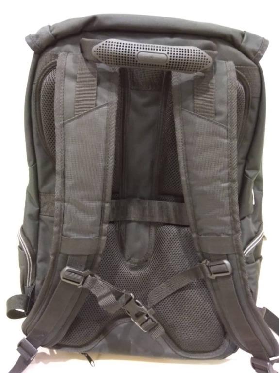 Targus voyager 2 backpack hot sale