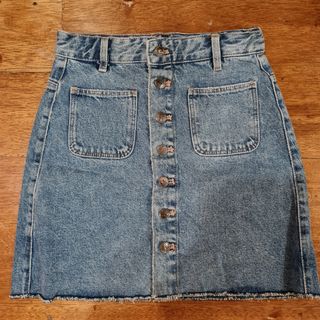 (Category: ) located in . Submitted by mariascollection (Listing ID 1039775322, Image 1). Description: .