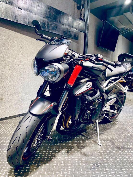 2019年凱旋Triumph Street Triple 765 RS ABS 安東只跑六千公里可分期免頭款歡迎車換車三缸街車675 1050  765RS 可參考, 機車, 重機在旋轉拍賣