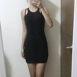 只穿一次❤️削肩彈性針織連身洋裝