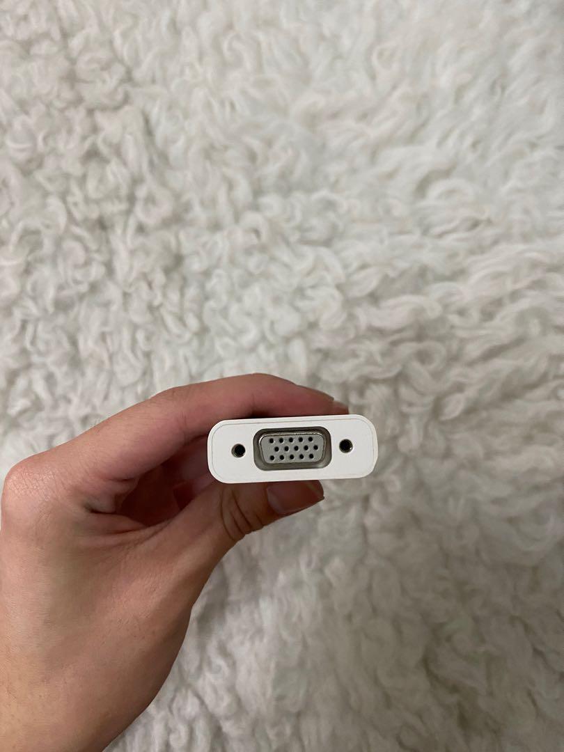Apple mini-display port to VGA adapter (Category: Cables & Adaptors) located in Quezon City. Submitted by mdluxury (Listing ID 1040031793, Image 2). Description: Bought directly at Apple Store for 1590php In good condition No box included RFS: shifted to Macbook air so I can’t use the adaptor anymore.