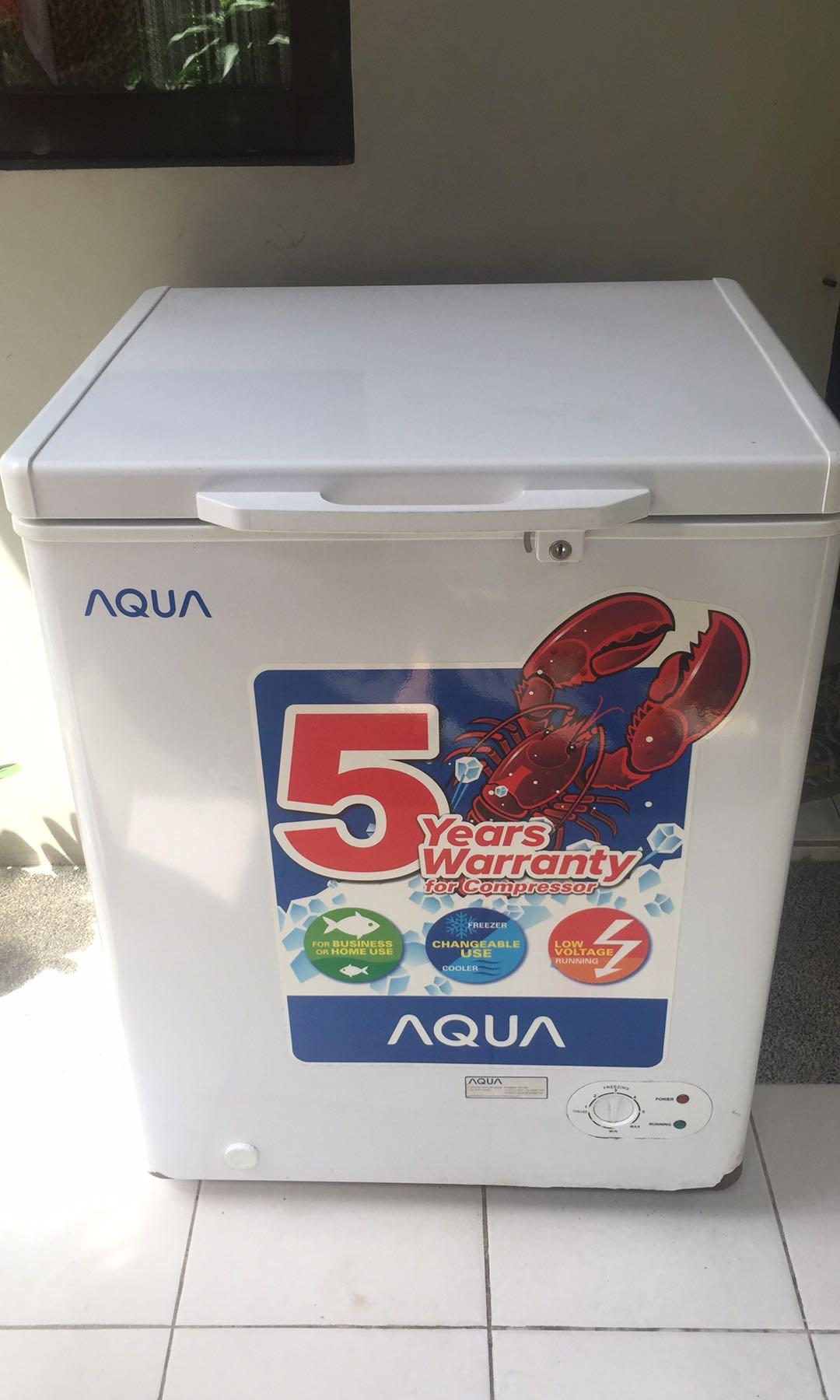 Chest freezer shop aqua
