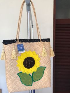 (Kategori: ) berada di . Dikirim oleh hidayanti143 (ID iklan 1039965265, Gambar 1). Deskripsi: .