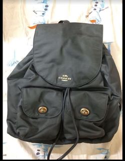（分類：）位於 。 由 chloengcy 提交（商品編號 1040063122，圖片 1）。簡介： 。