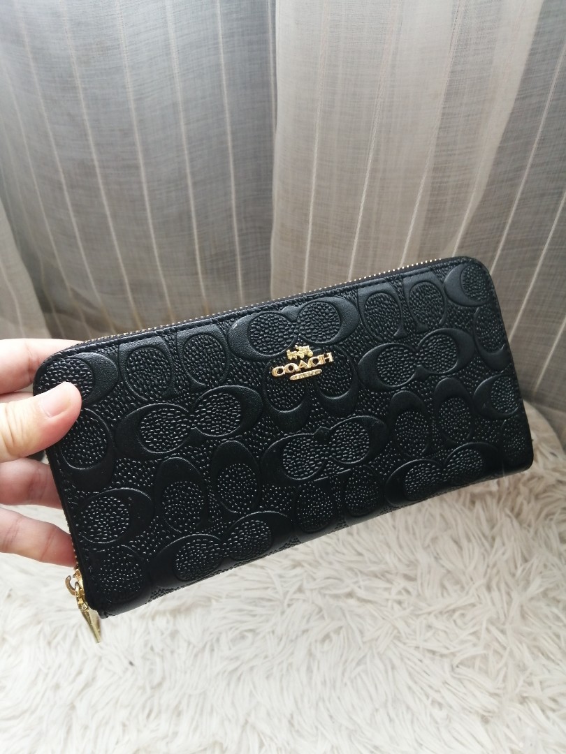 Coach neverfull black leather with zip, Women's Fashion, Bags & Wallets,  Purses & Pouches on Carousell