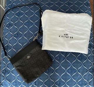 (Category: ) located in . Submitted by beautyloversph (Listing ID 1040096208, Image 1). Description: .