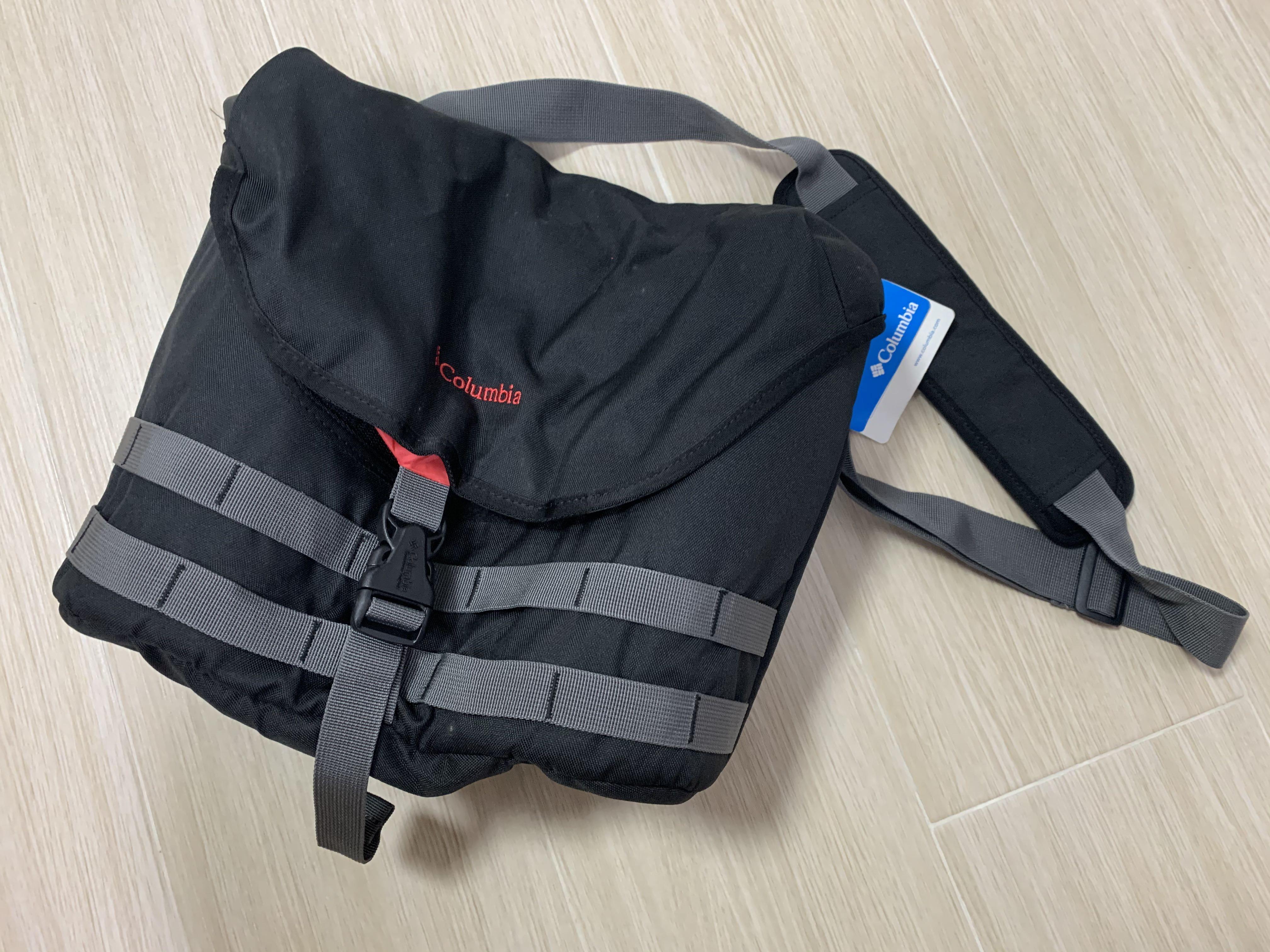 Columbia travel camera bag
