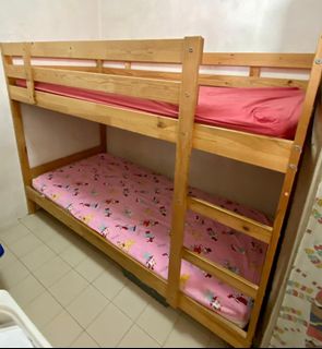 (Category: ) located in . Submitted by tangy18 (Listing ID 1039944696, Image 1). Description: .