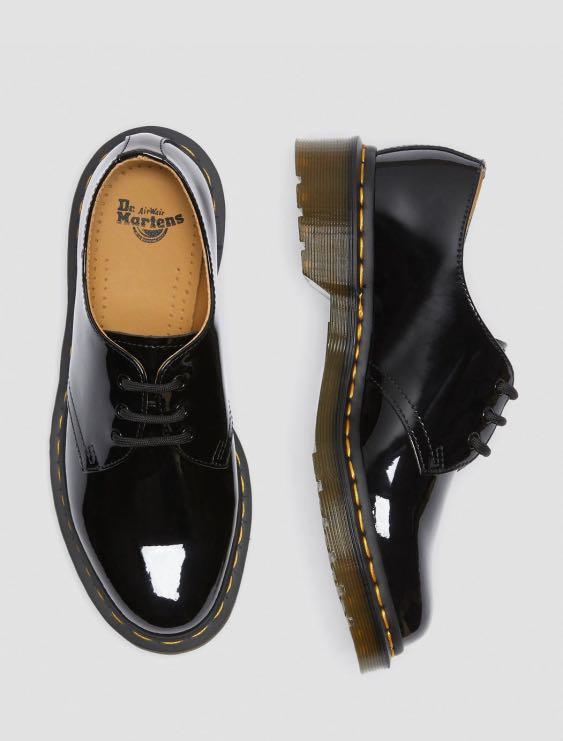 dr martens 1461 patent leather shoes