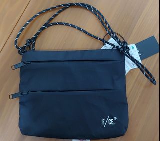 （分類：）位於 。 由 moiaussi 提交（商品編號 1040046747，圖片 1）。簡介： 。