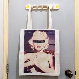 （分類：）位於 。 由 hostuff 提交（商品編號 1039987781，圖片 1）。簡介： 。