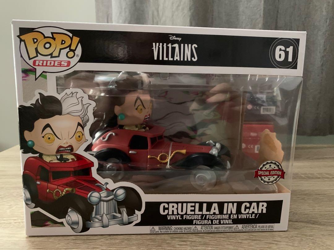 funko cruella in car