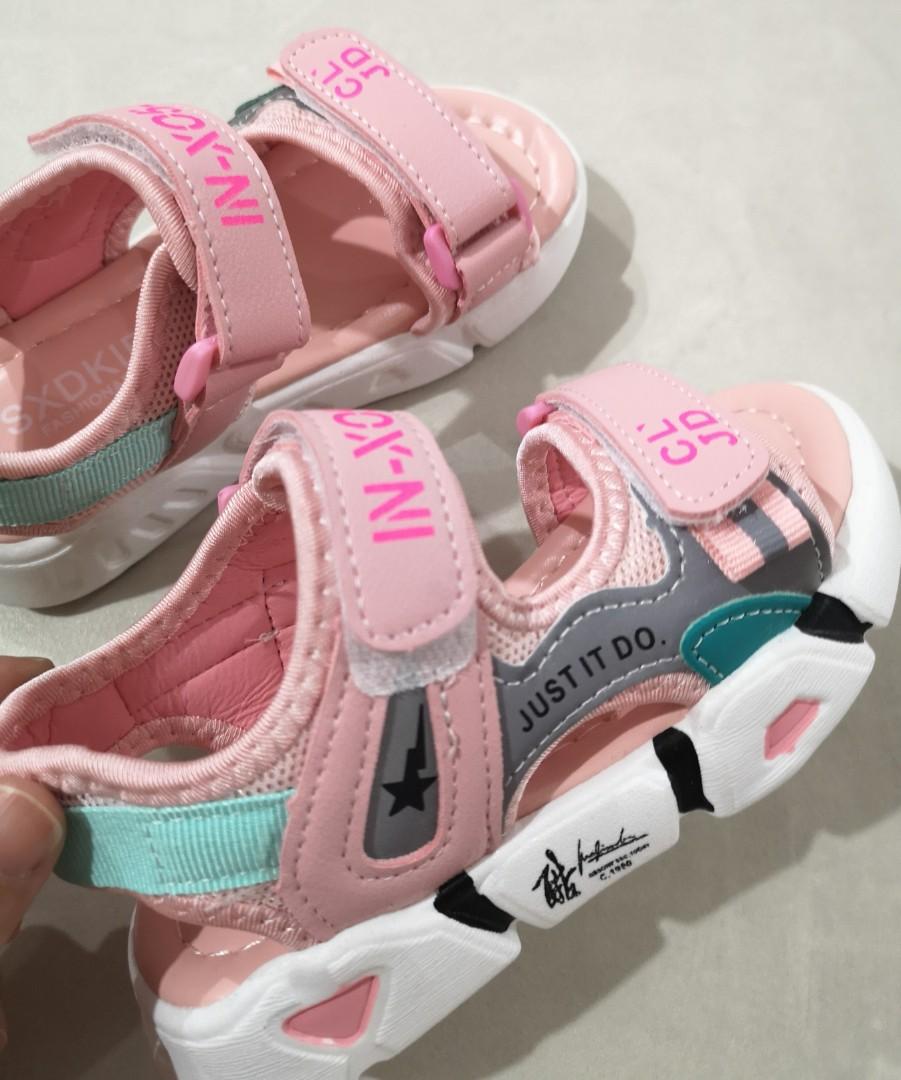 Reflection sandals discount