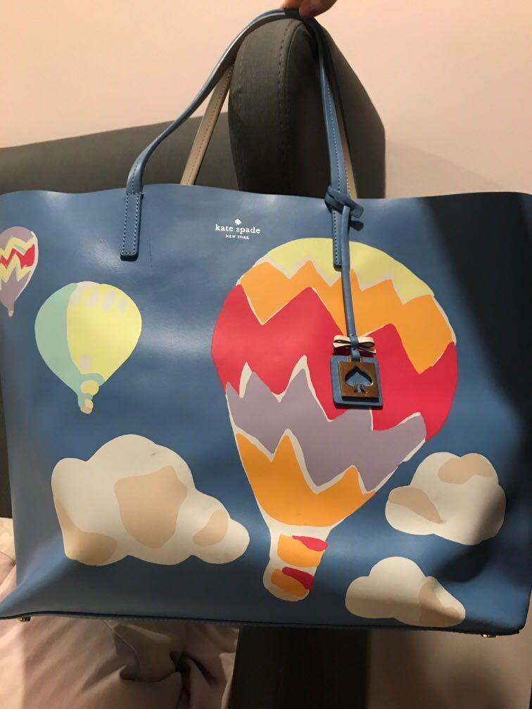 Kate Spade hot air balloon “Get Carried Away” bag, Women's Fashion, Bags &  Wallets, Purses & Pouches on Carousell